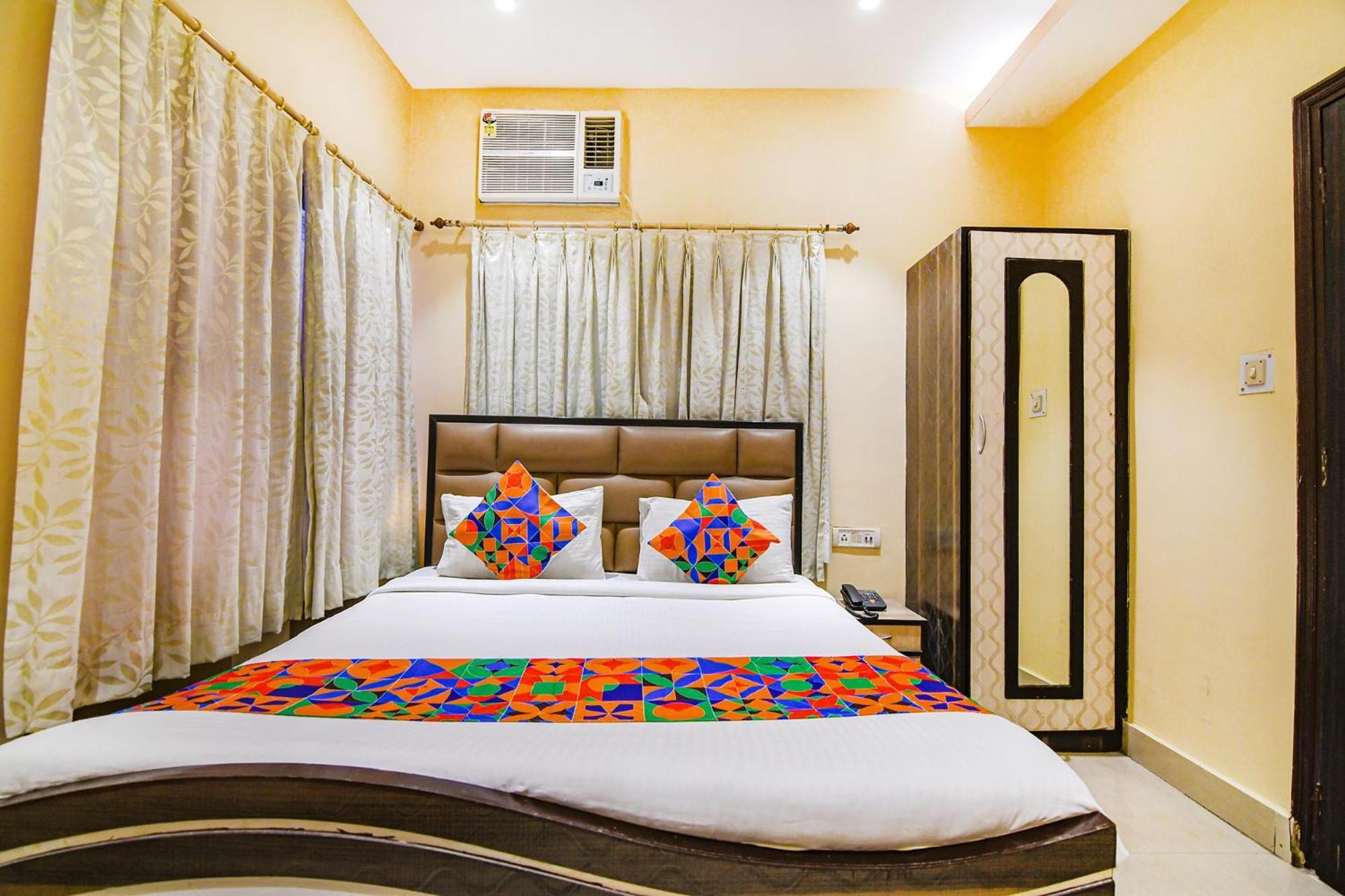 แฟ็บโฮเต็ล อายศ Hotel โกลกาตา ภายนอก รูปภาพ