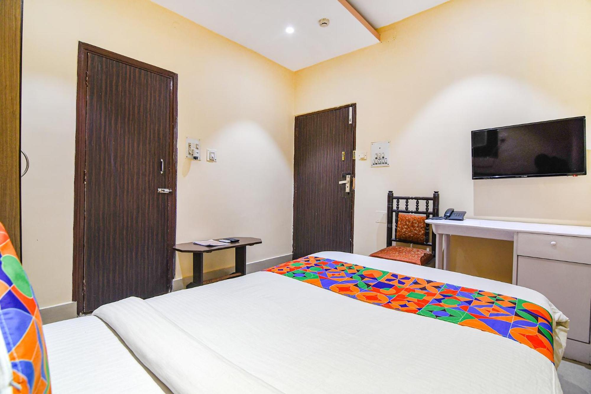 แฟ็บโฮเต็ล อายศ Hotel โกลกาตา ภายนอก รูปภาพ