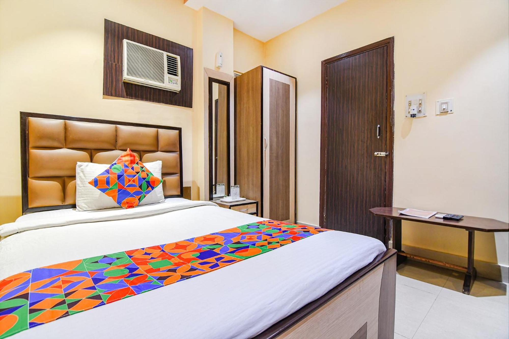 แฟ็บโฮเต็ล อายศ Hotel โกลกาตา ภายนอก รูปภาพ